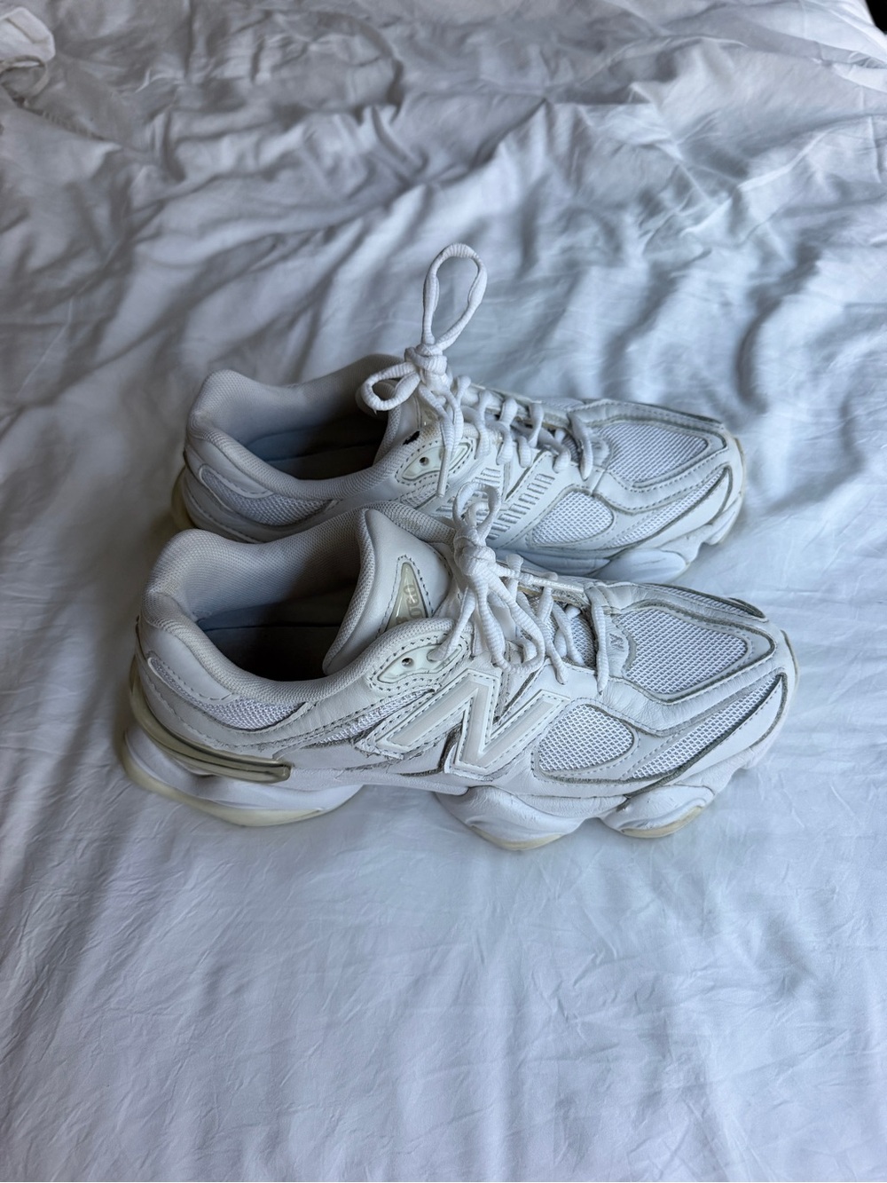Triple White 9060 New Balance Women’s 8